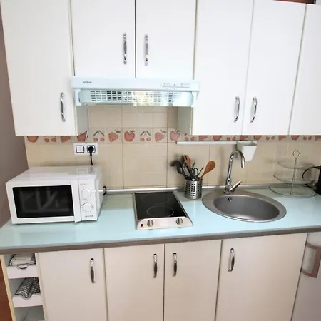 Tess Apartamento Crespo 托雷莫利诺斯
